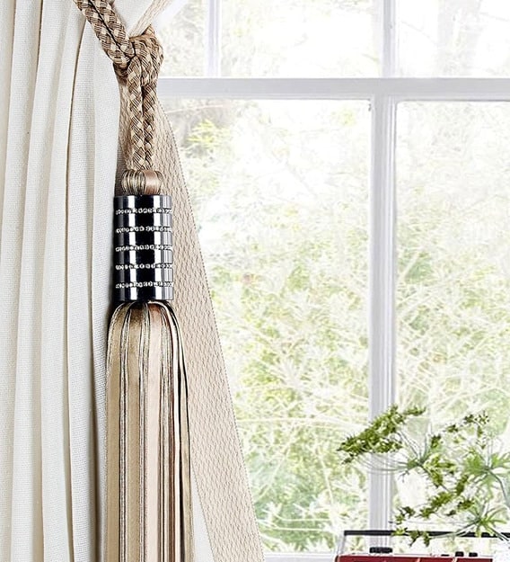 Tassel for curtain