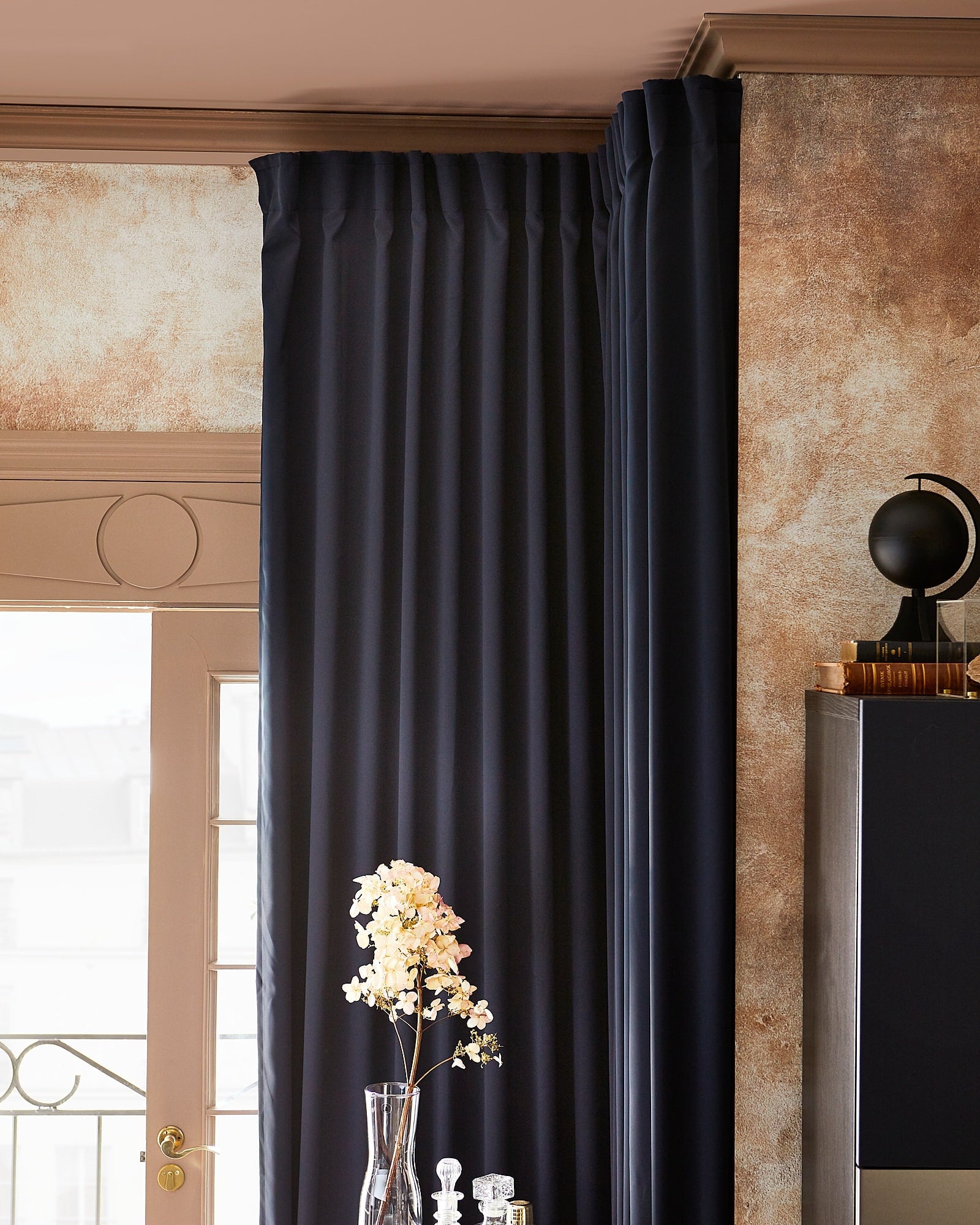 Dark Curtain