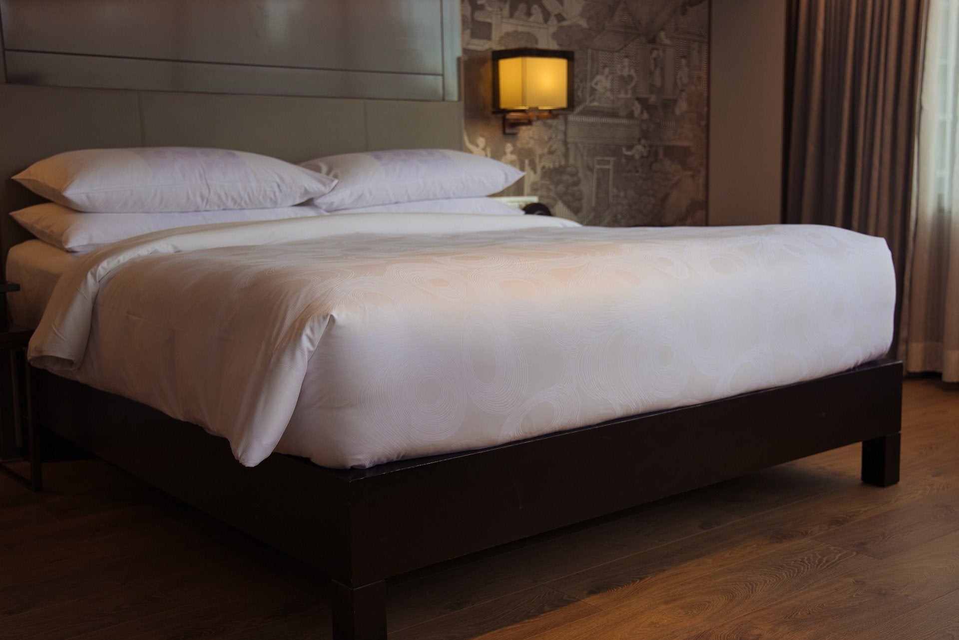 Hotel Linen